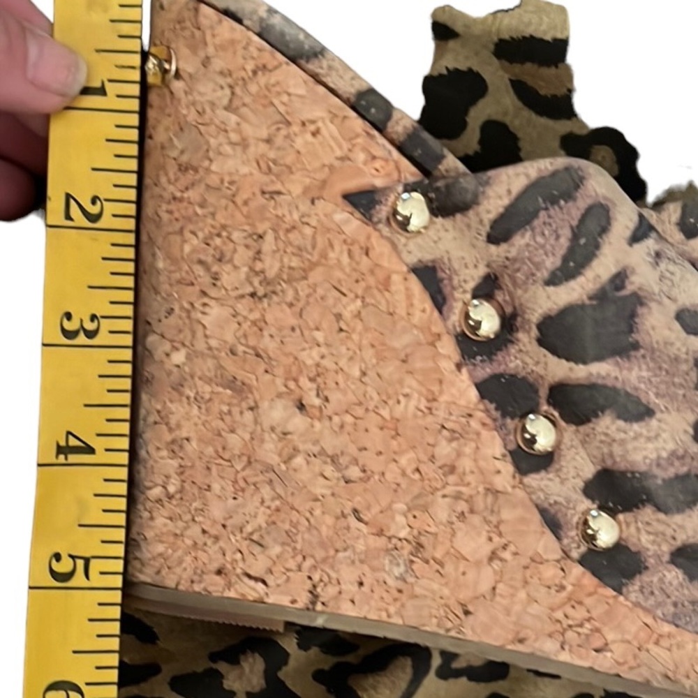 Micheal Kors size 10 leopard print platform wedge cork heel genuine leather - Picture 15 of 16